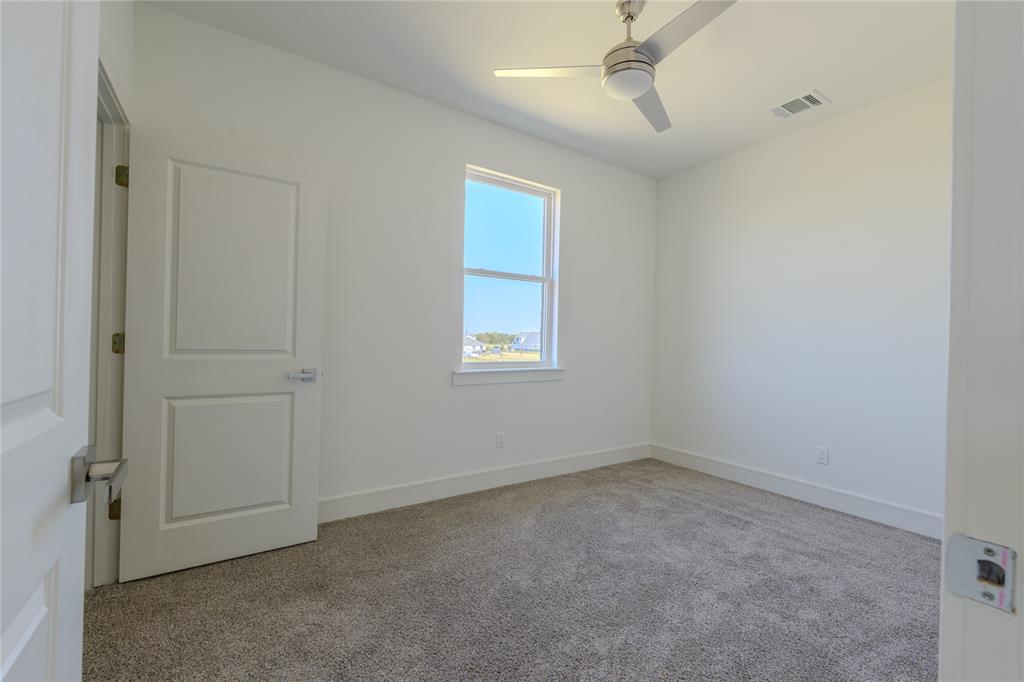 2908 Bliss Meadows Drive Property Photo 21