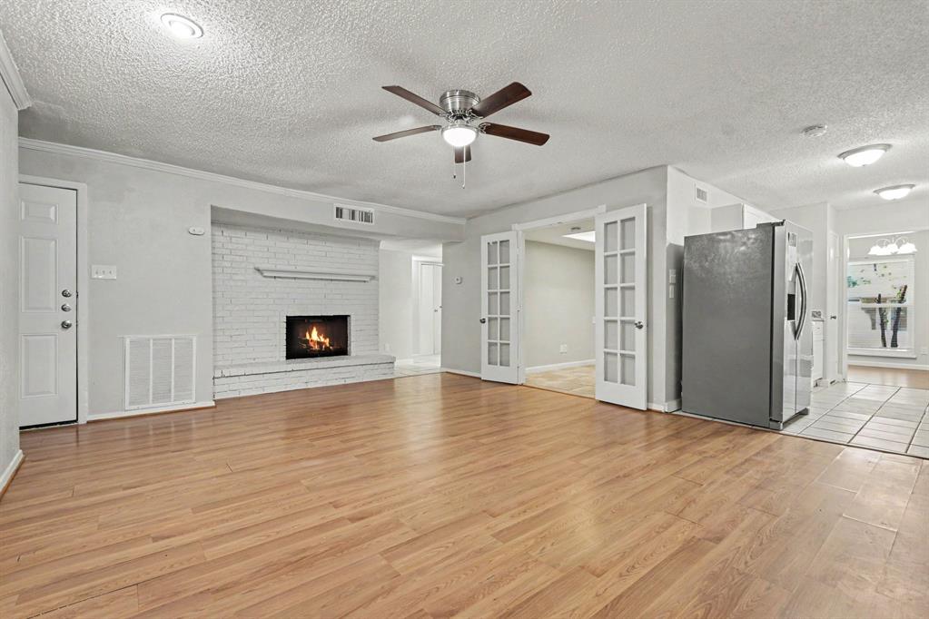 8810 Miami Drive Property Photo 6