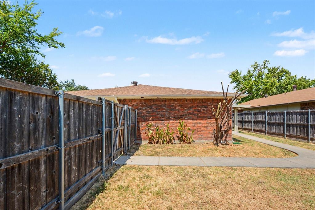 8810 Miami Drive Property Photo 25