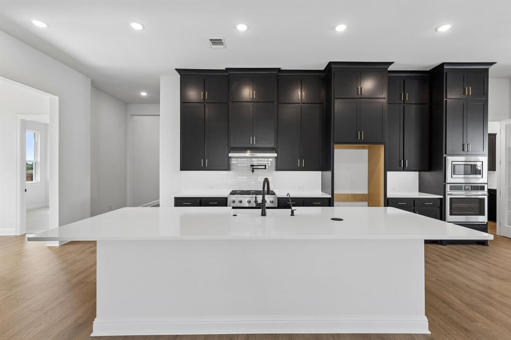 212 Bee Balm Road Property Photo 5