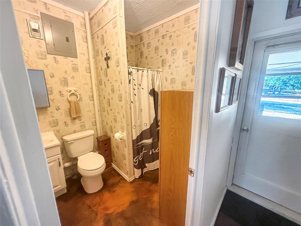 9173 Highway 6 Property Photo 22