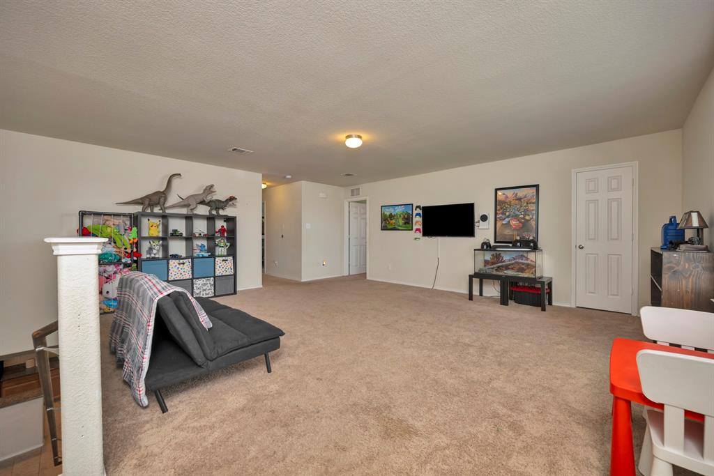 8105 Kurgan Trail Property Photo 21