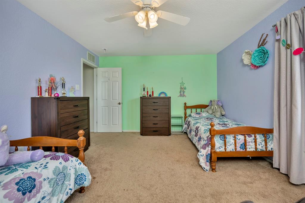 8105 Kurgan Trail Property Photo 25
