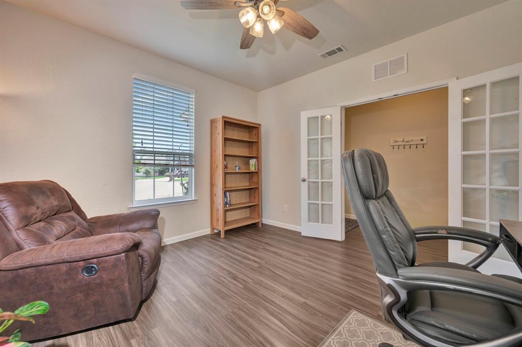 8105 Kurgan Trail Property Photo 32