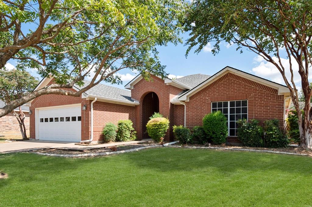 200 Arrowhead Drive Property Photo 1