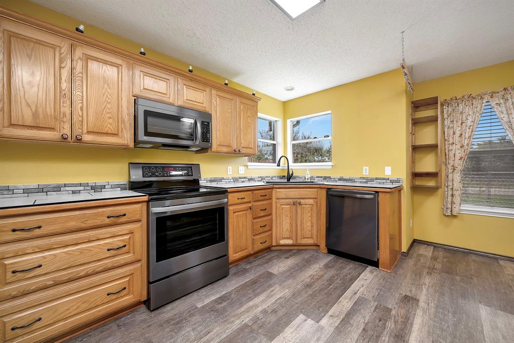 509 Birch Street Property Photo 10