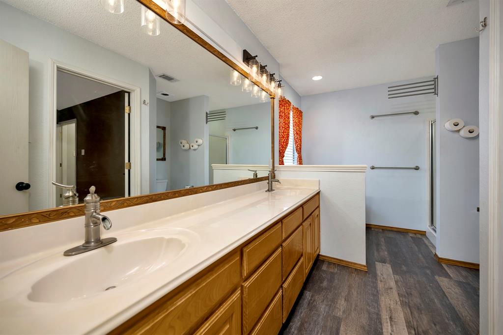 509 Birch Street Property Photo 18
