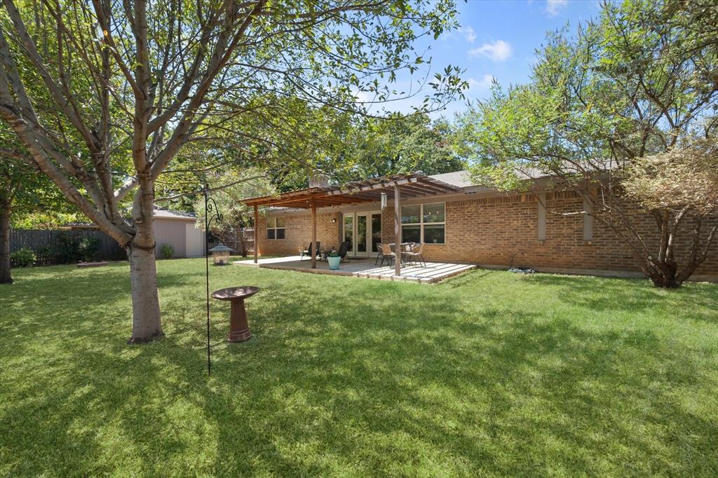 2709 Burnwood Court Property Photo 25
