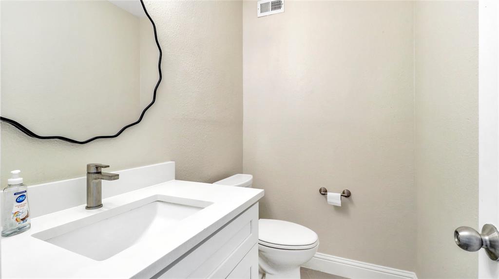 7862 La Verdura Property Photo 12