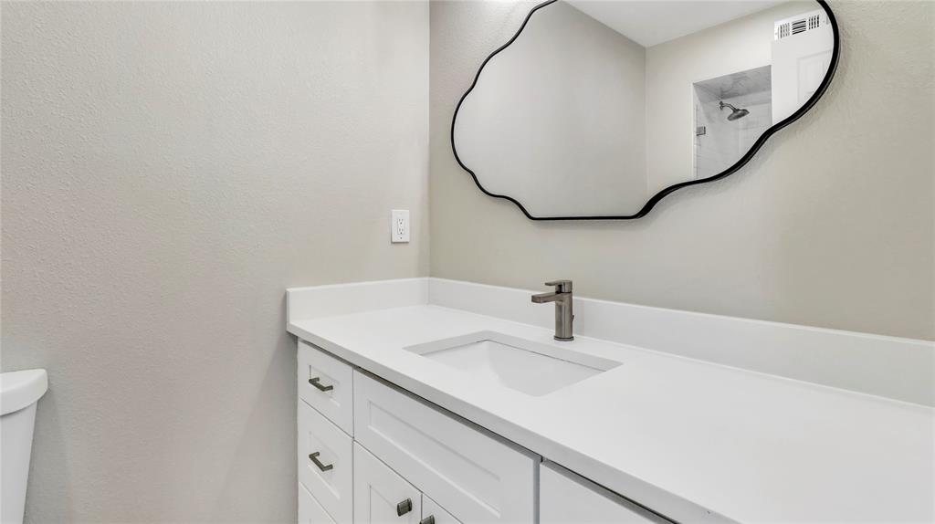 7862 La Verdura Property Photo 16