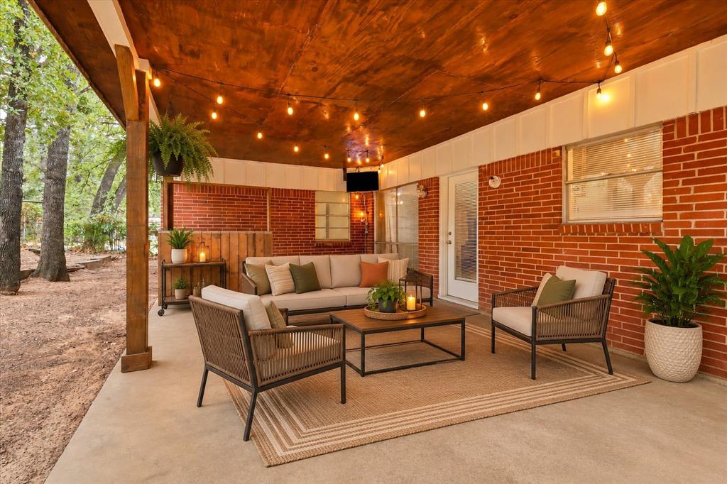 1813 Barron Lane Property Photo 7