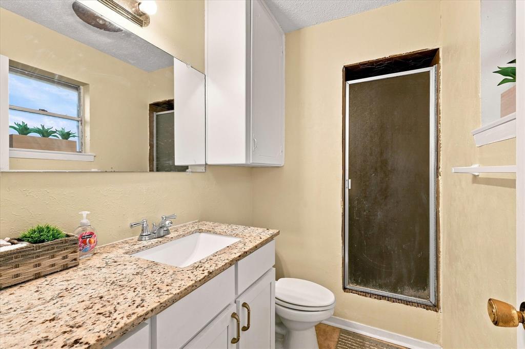 1813 Barron Lane Property Photo 14