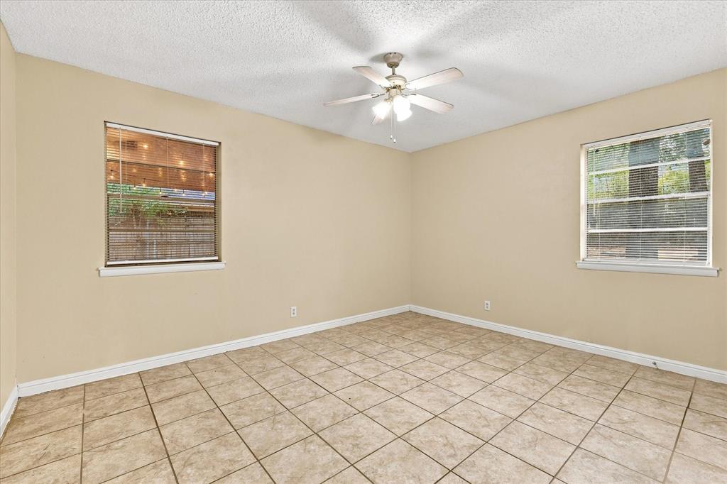 1813 Barron Lane Property Photo 23