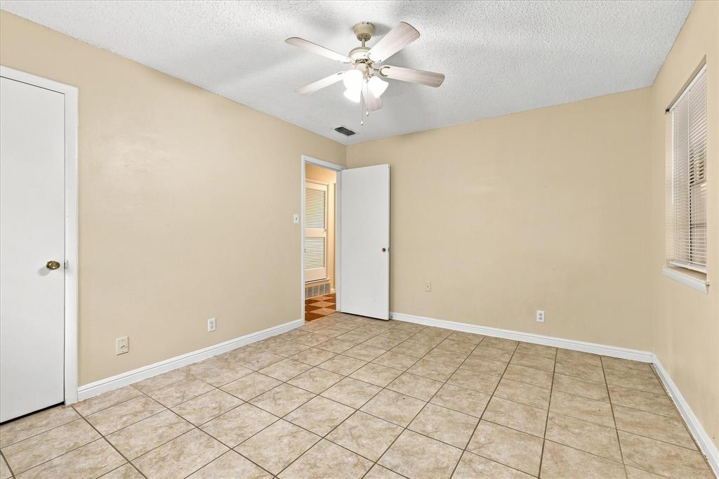 1813 Barron Lane Property Photo 24