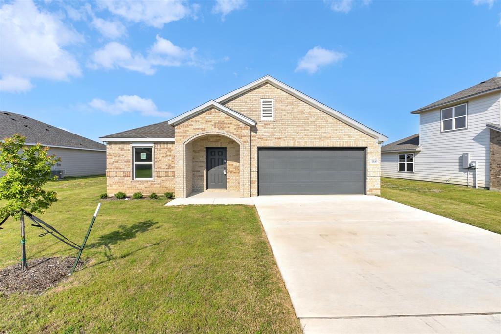 1003 Antelope Trail Property Photo 1