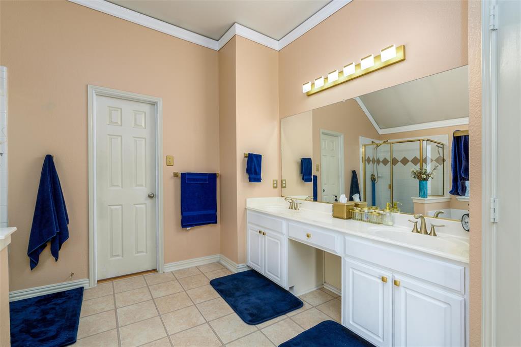 5800 Pine Ridge Boulevard Property Photo 20
