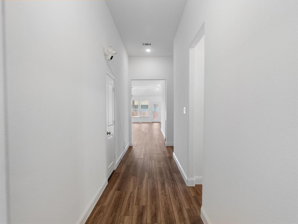 2900 Long Slope Road Property Photo 2