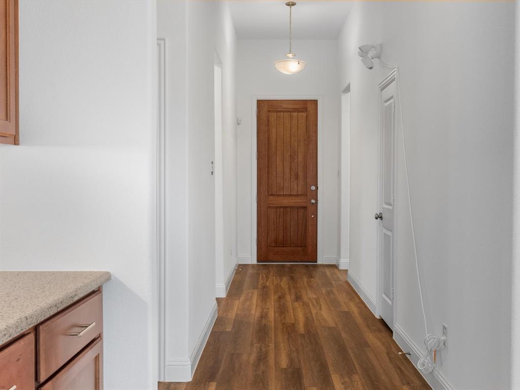 2900 Long Slope Road Property Photo 3
