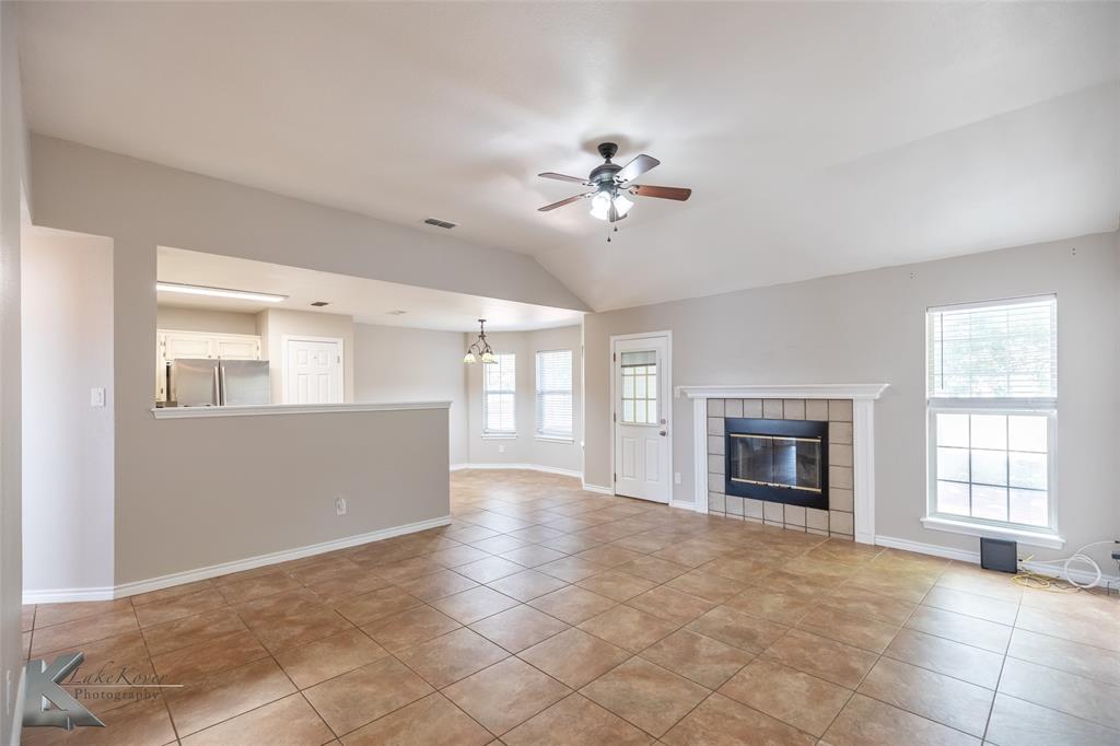 7549 Thompson Parkway Property Photo 7