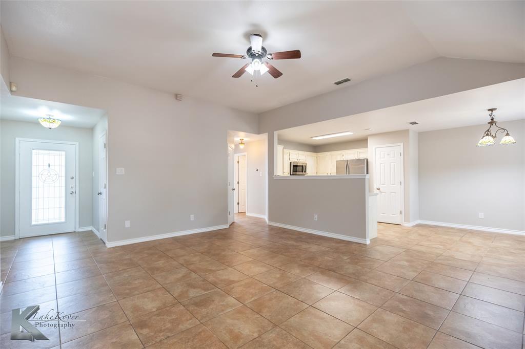 7549 Thompson Parkway Property Photo 8