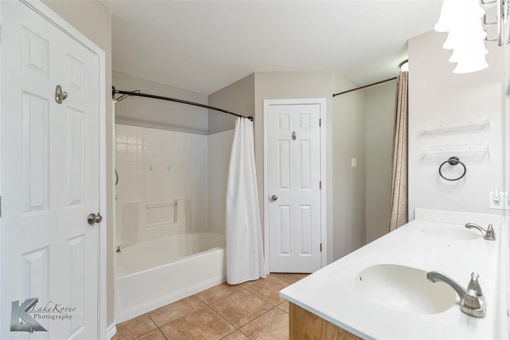 7549 Thompson Parkway Property Photo 26