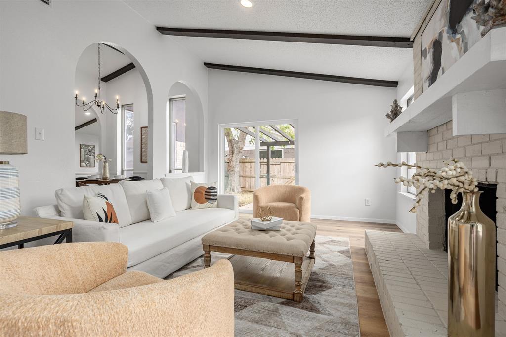 3022 Blueridge Lane Property Photo 8
