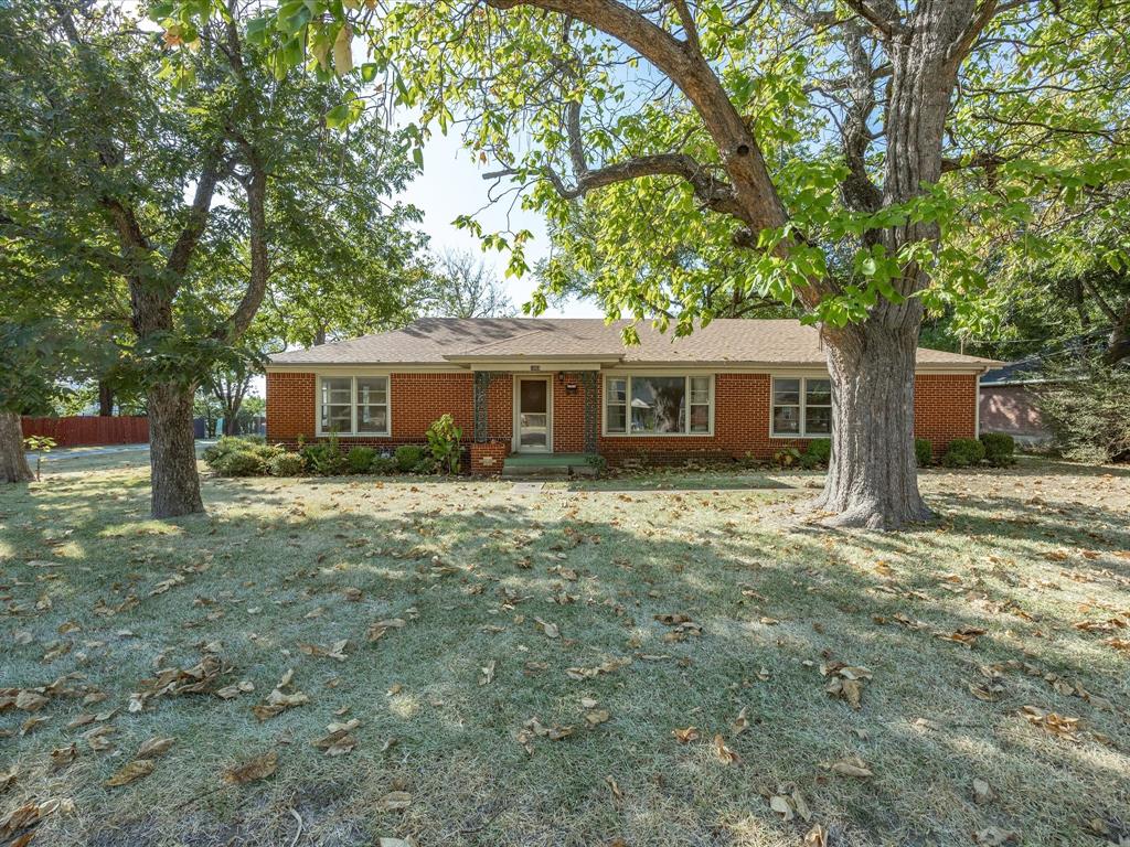 1003 E Milam Street Property Photo 1