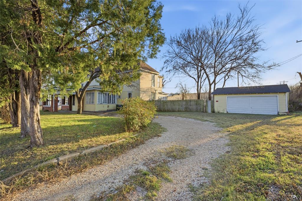 1601 Columbus Avenue Property Photo 3
