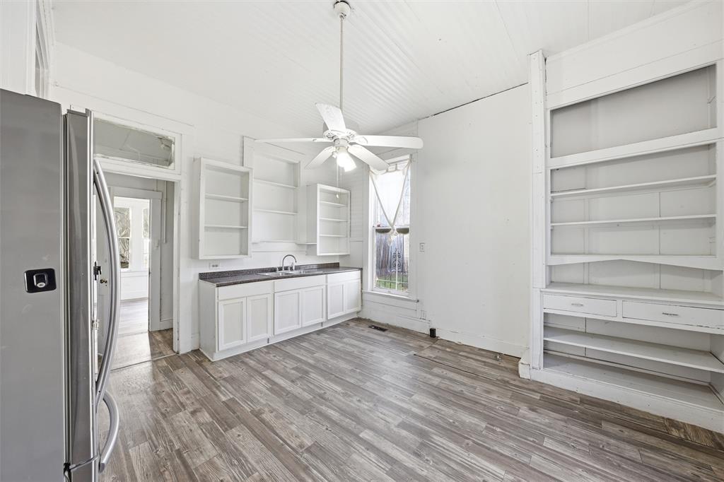 1601 Columbus Avenue Property Photo 5