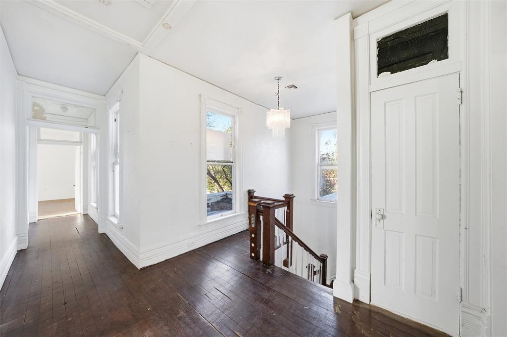 1601 Columbus Avenue Property Photo 11