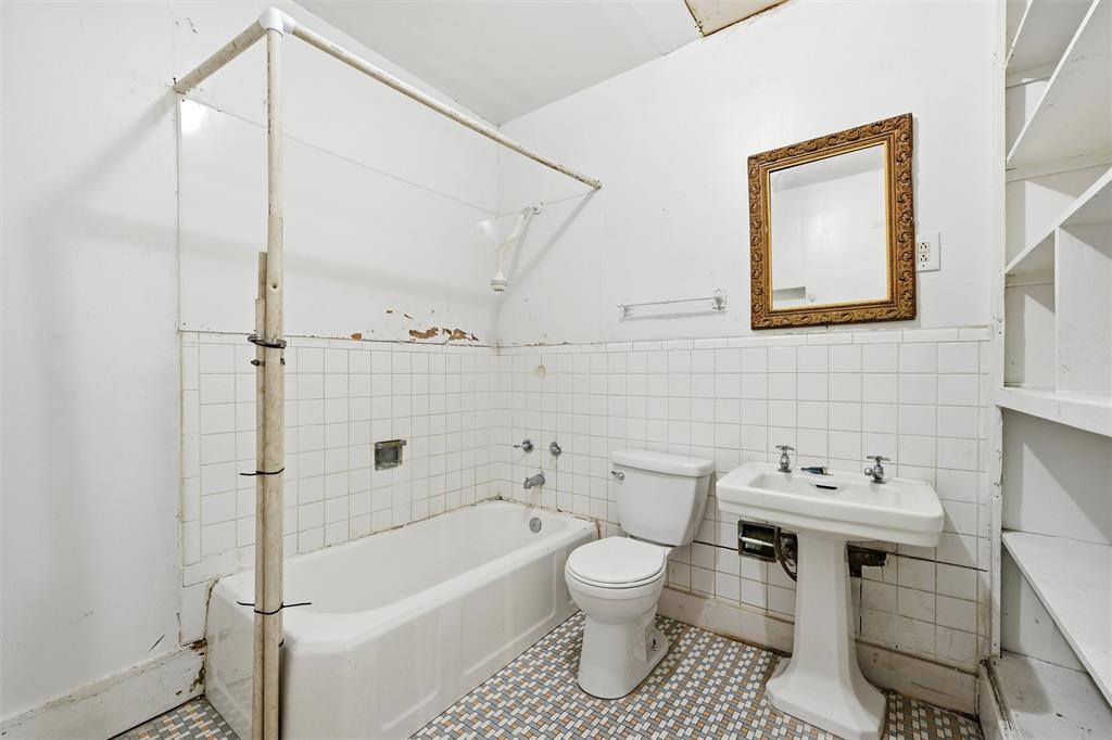 1601 Columbus Avenue Property Photo 15
