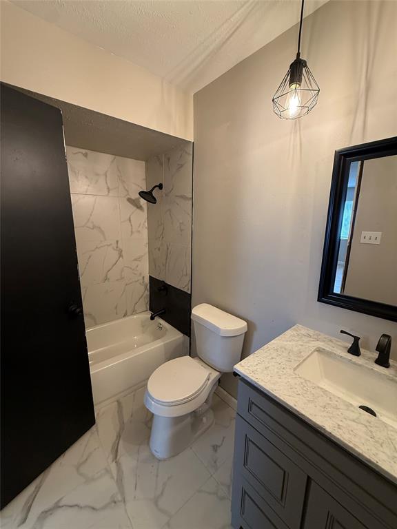 4212 Coronet Property Photo 11