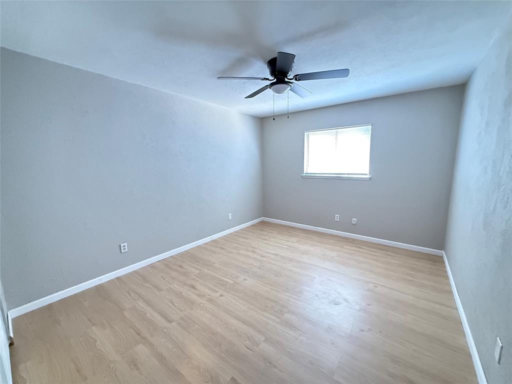 4212 Coronet Property Photo 14