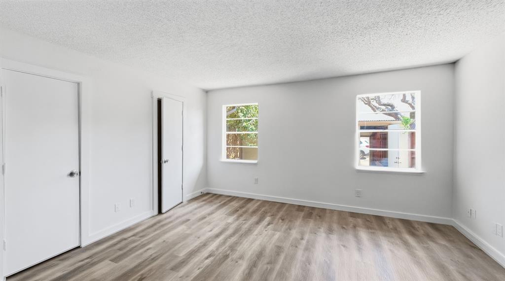 12550 Fireglow Walk Property Photo 15