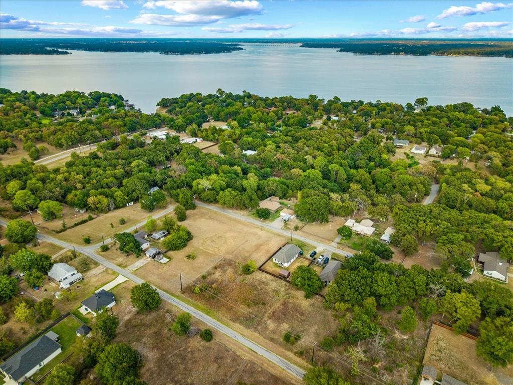 1045 Midway Road Property Photo 1