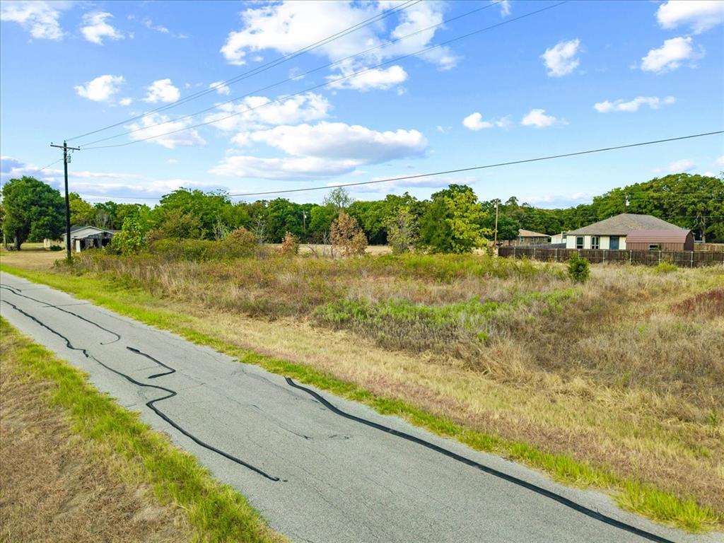 1045 Midway Road Property Photo 8