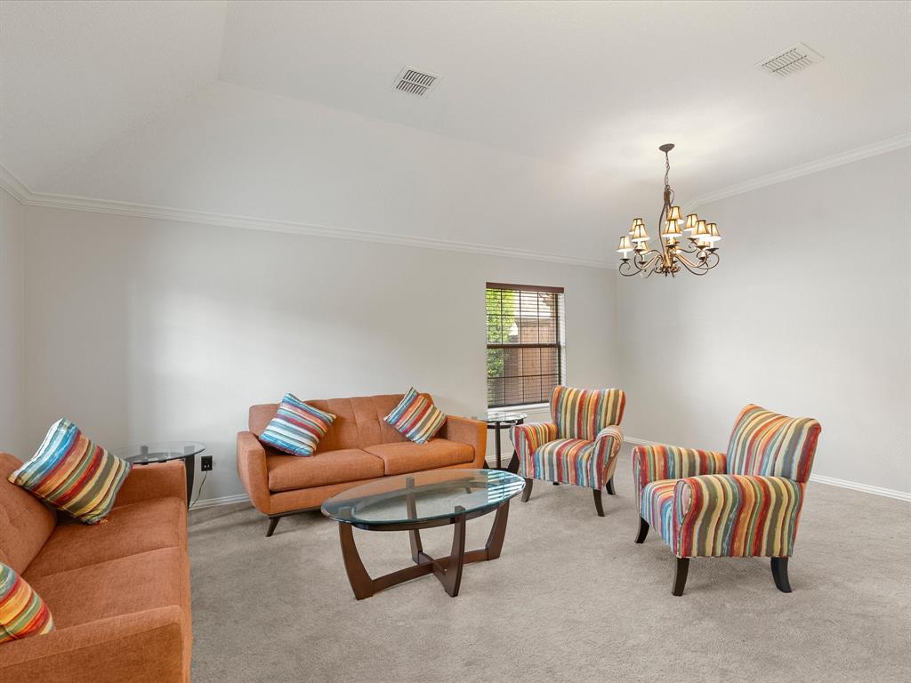 6401 Candletree Lane Property Photo 11