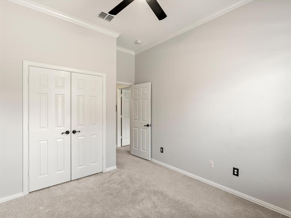 6401 Candletree Lane Property Photo 15