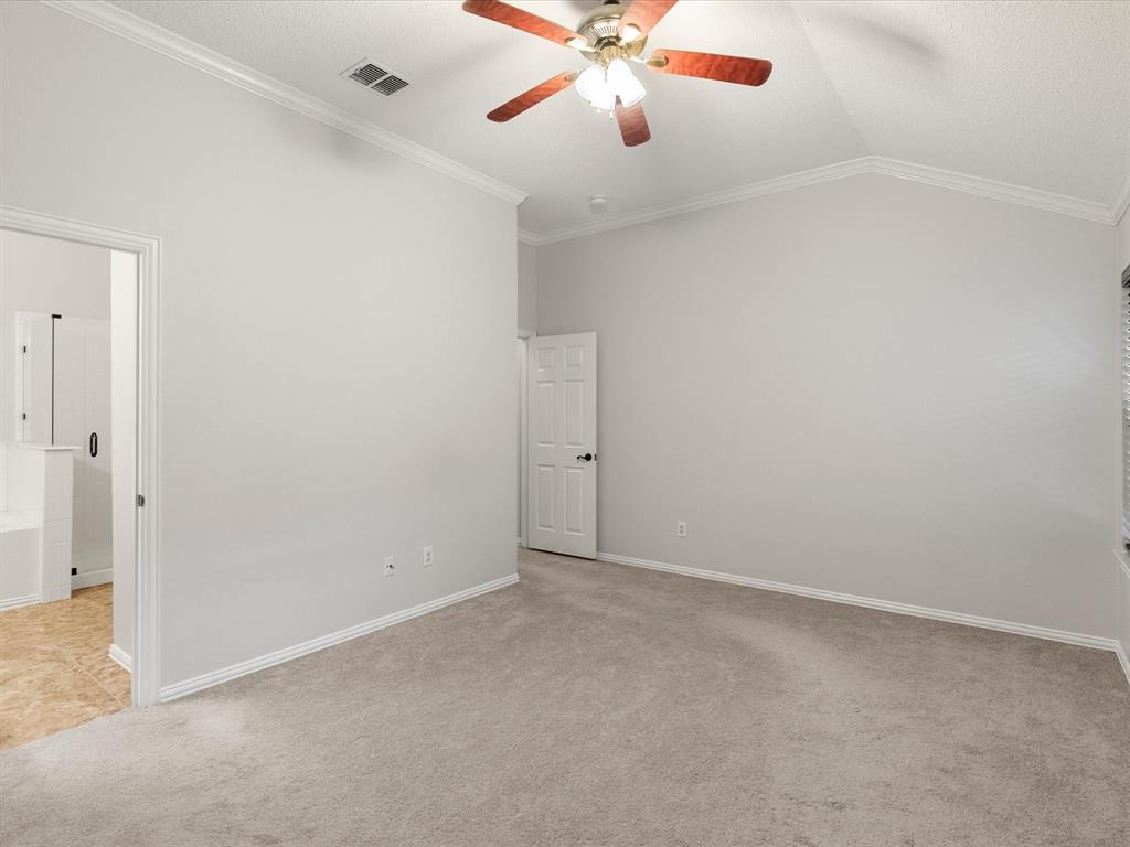 6401 Candletree Lane Property Photo 22