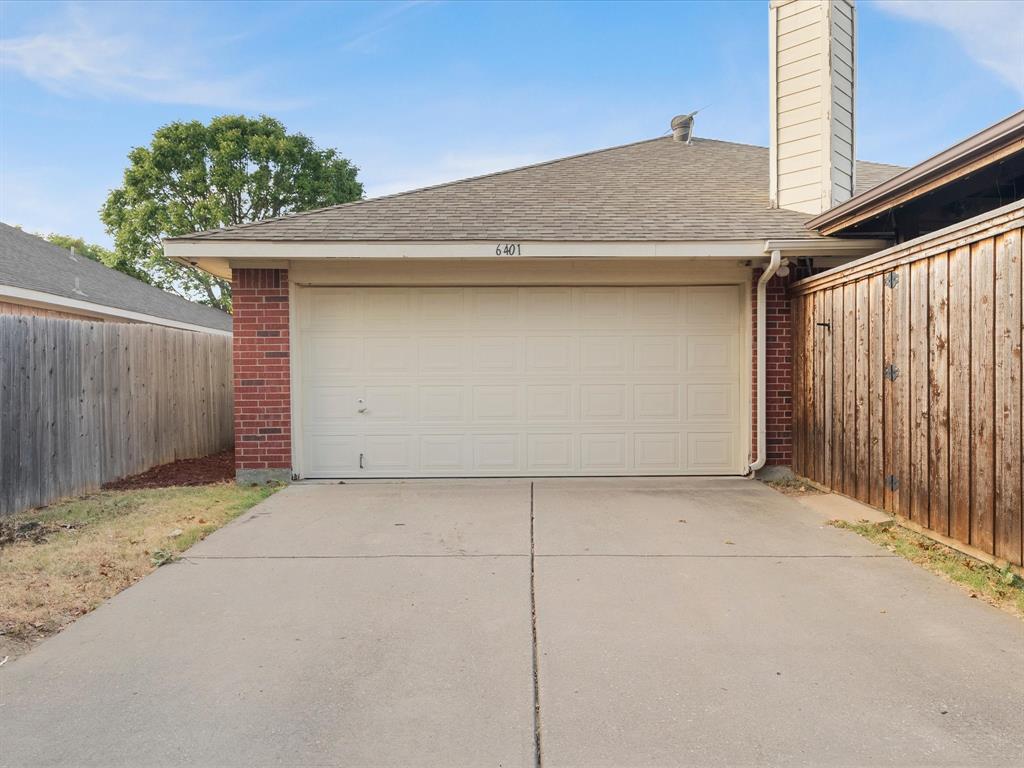 6401 Candletree Lane Property Photo 29