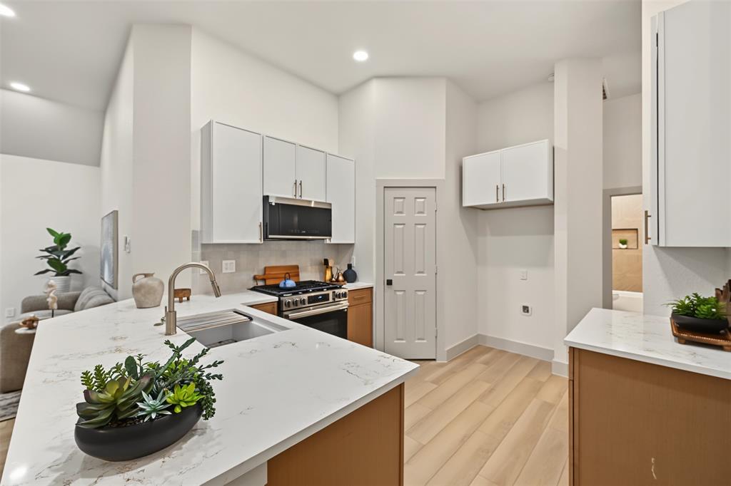 1213 Marcus Court Property Photo 4