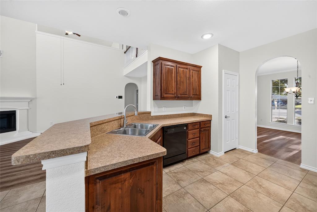 10834 Axton Court Property Photo 13