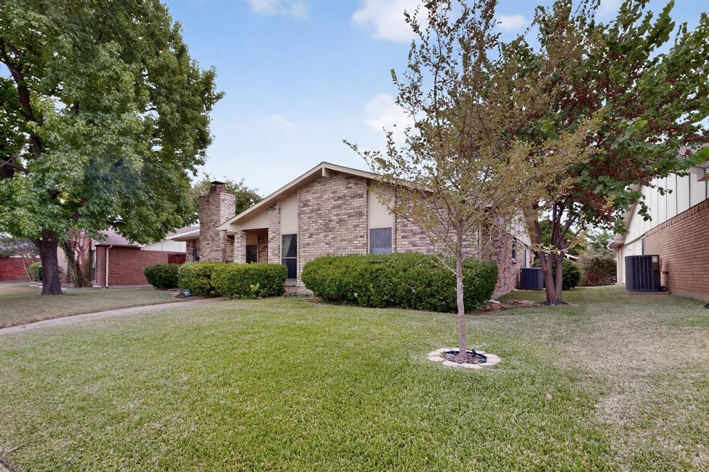 808 Rushmore Lane Property Photo 3