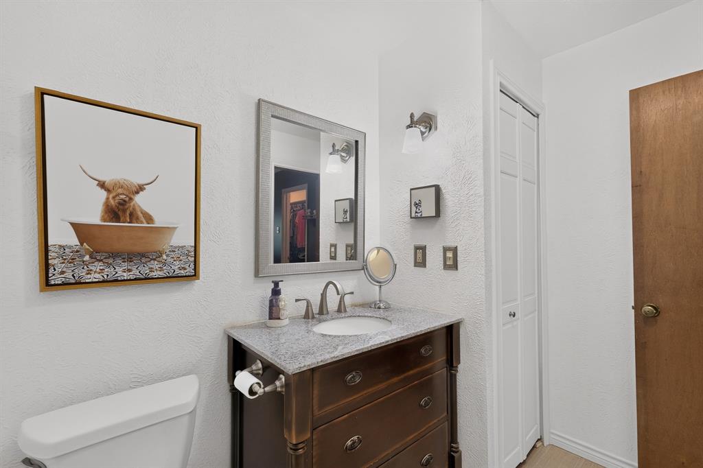 808 Rushmore Lane Property Photo 29