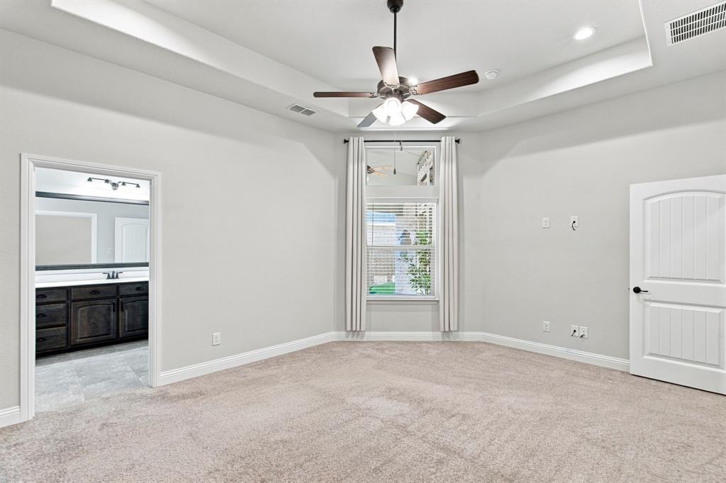 908 Plaza Lane Property Photo 17