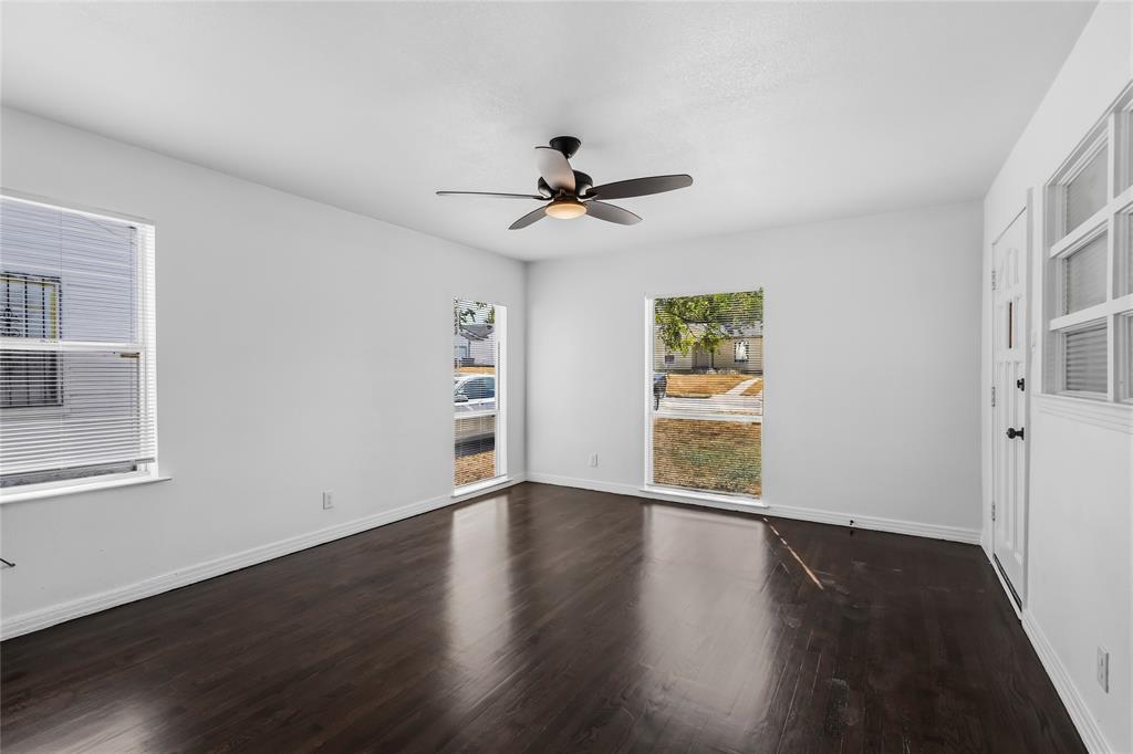 3222 Nebraska Avenue Property Photo 5