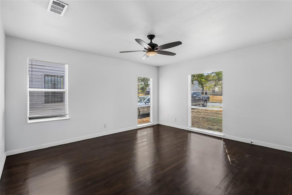 3222 Nebraska Avenue Property Photo 6