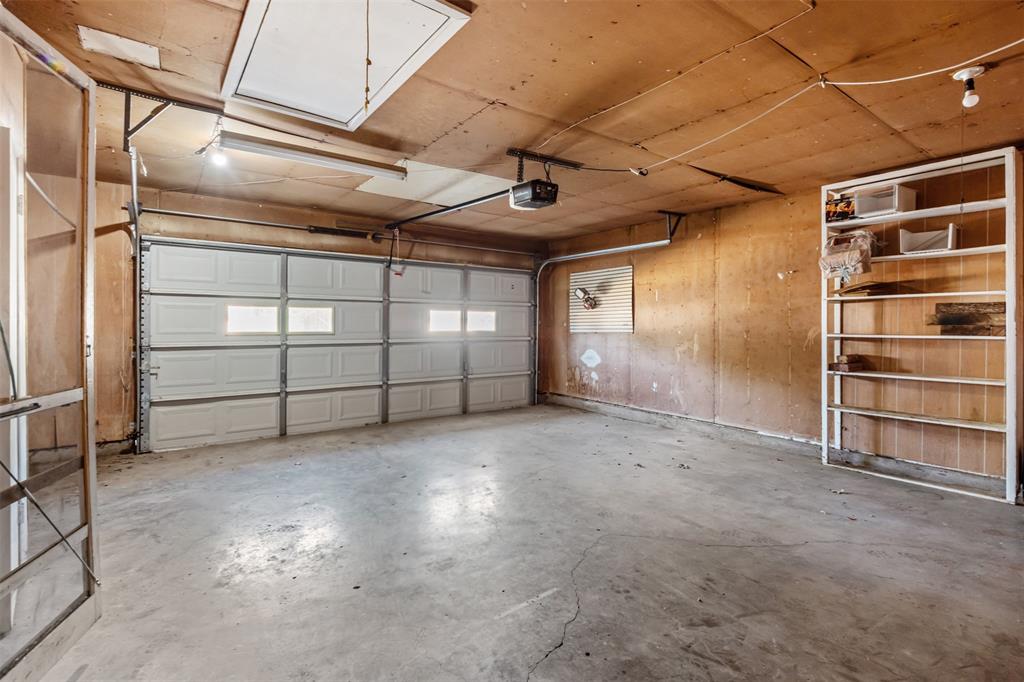 2409 Mccormick Street Property Photo 5