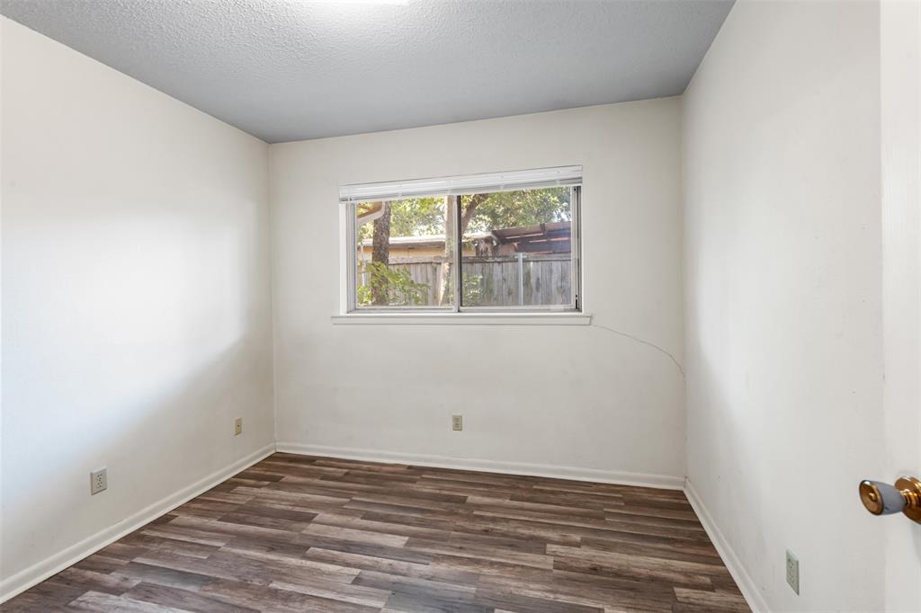 2409 Mccormick Street Property Photo 9