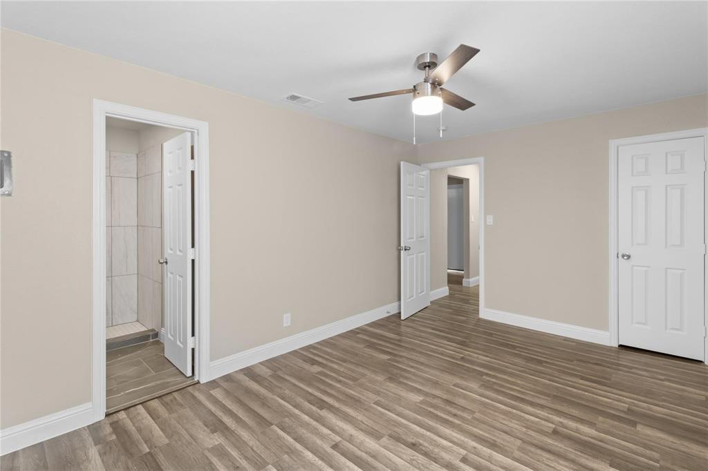 2907 Clinton Avenue Property Photo 4